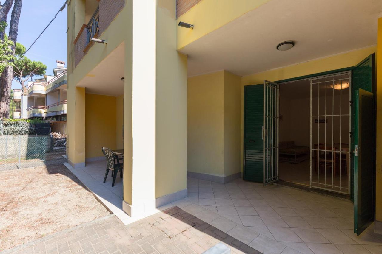 Le Terrazze Apartments Lido di Spina Exteriör bild
