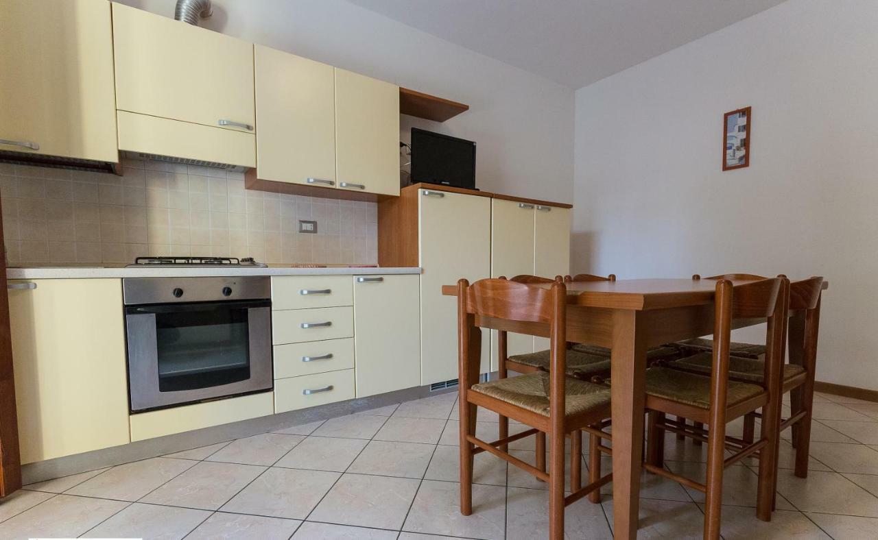 Le Terrazze Apartments Lido di Spina Exteriör bild