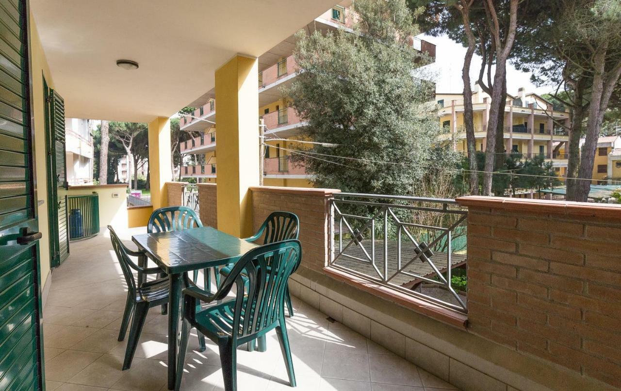 Le Terrazze Apartments Lido di Spina Exteriör bild
