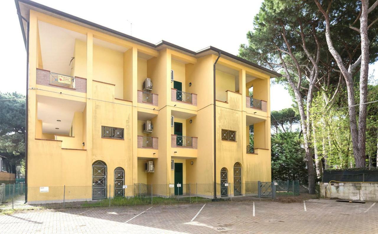Le Terrazze Apartments Lido di Spina Exteriör bild